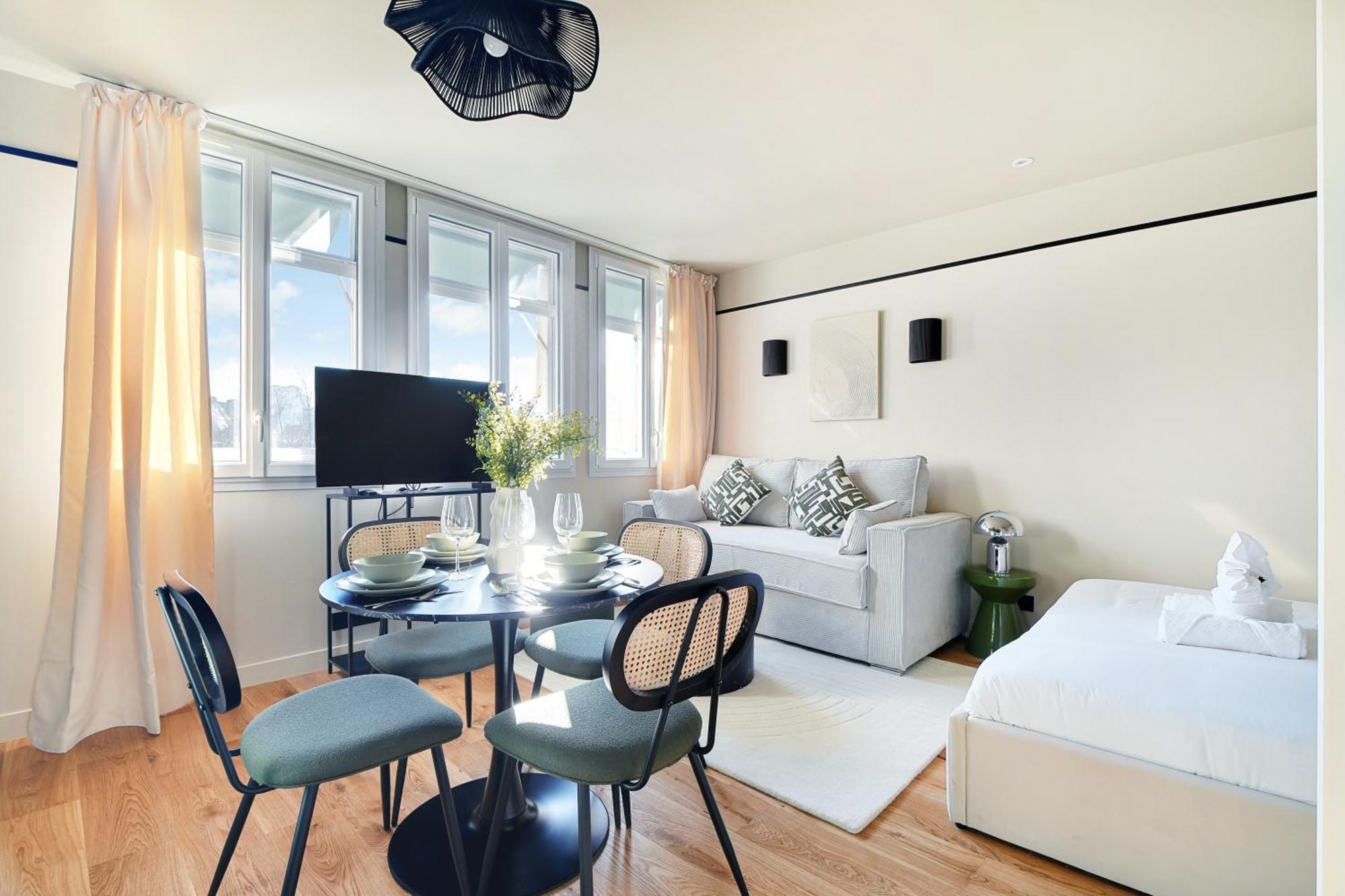 La Maison Bizot 51 T1 By Ecoflats Apartment
