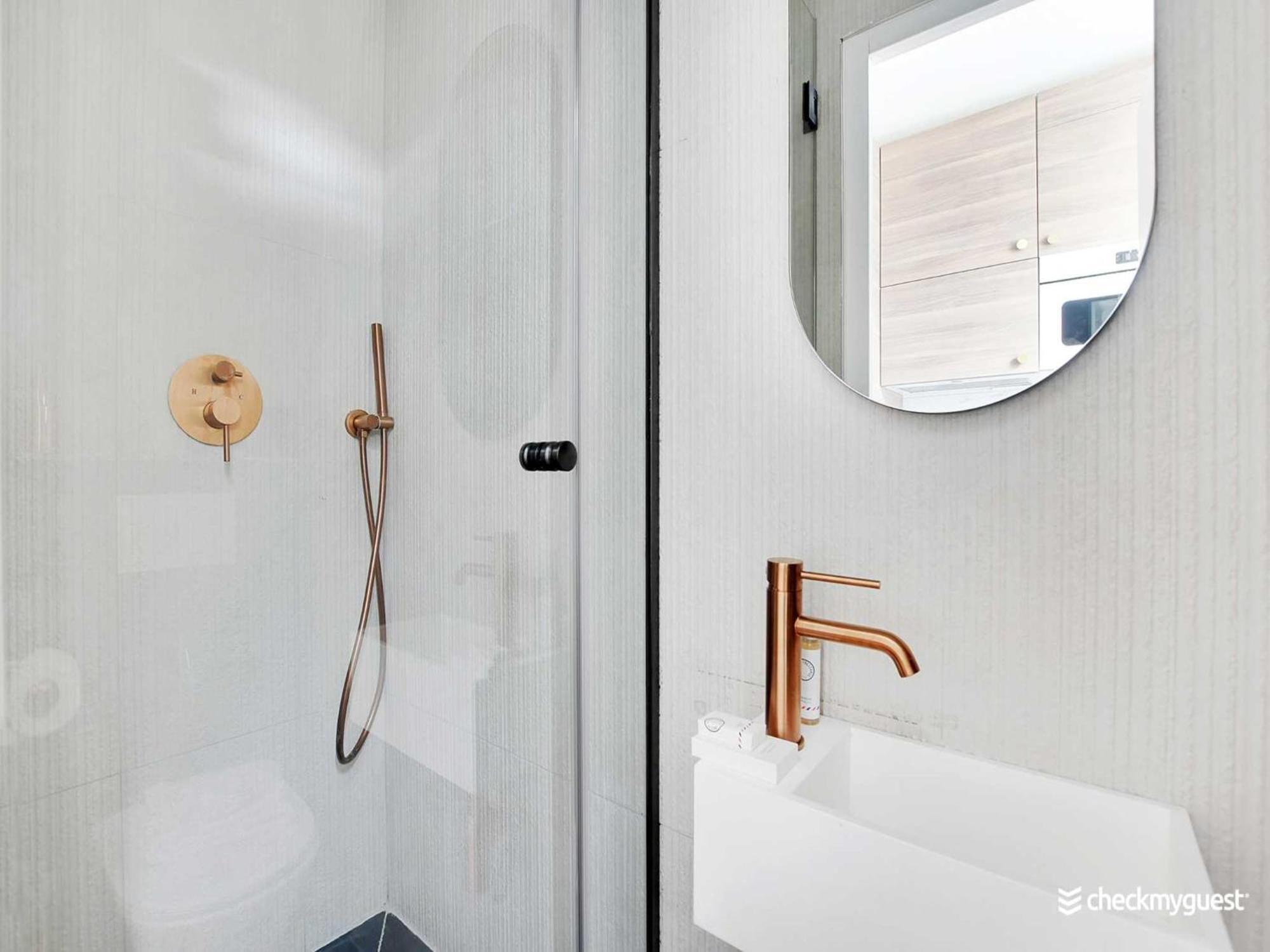 A Cocoon Just A Stone's Throw From The Arc De Triomphe Appartement Paris
