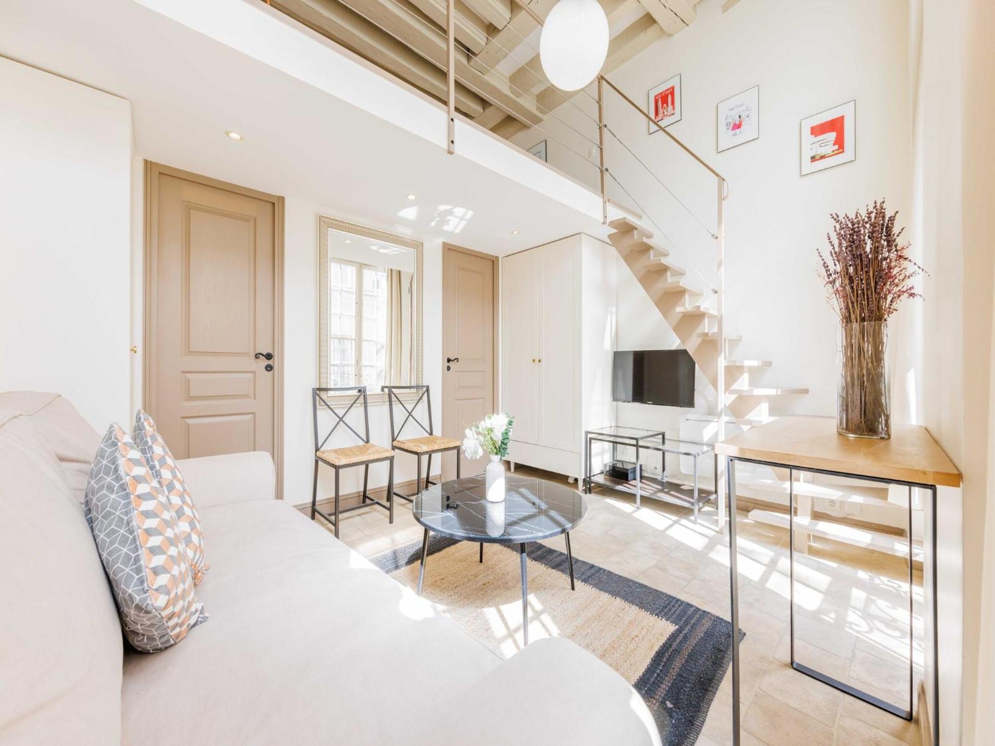 Apartment Charming - Marais - Mobility Lease