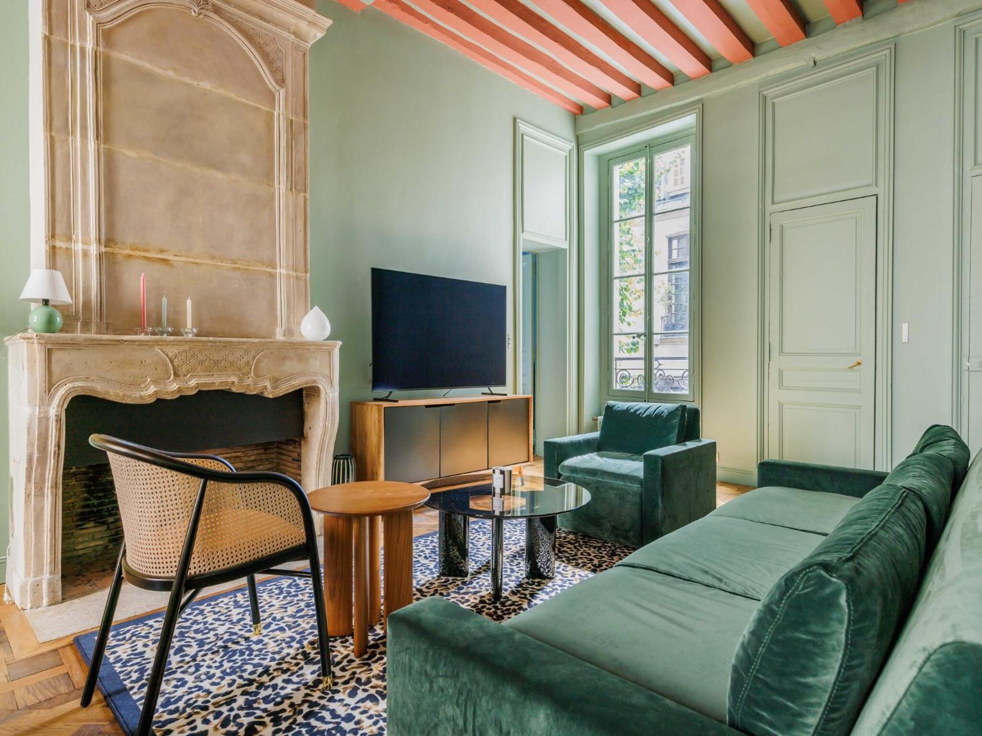 Superb Near Notre-dame Cathedral - Mobility Lease *