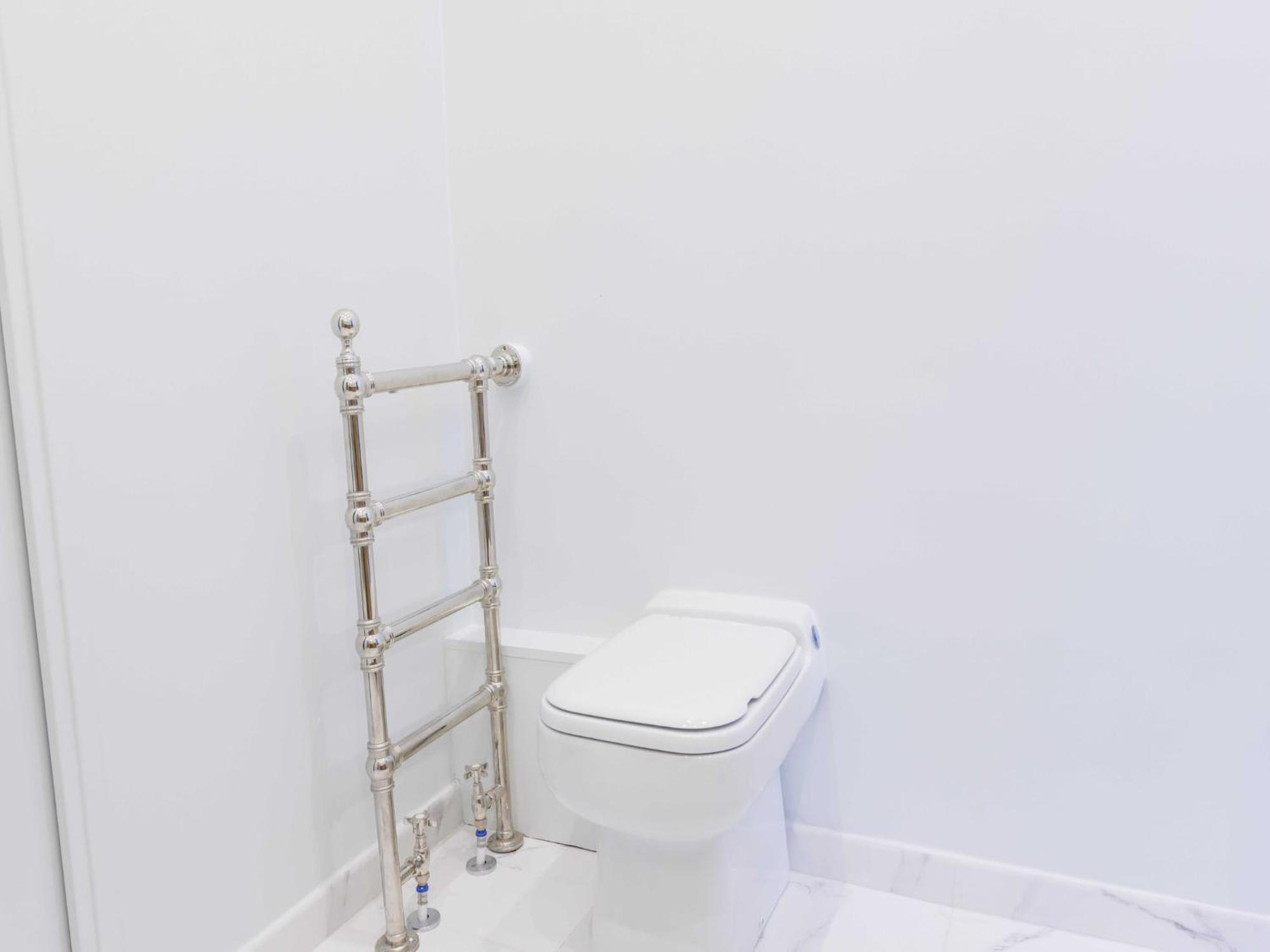 Superb Near Notre-dame Cathedral - Mobility Lease Apartment *
