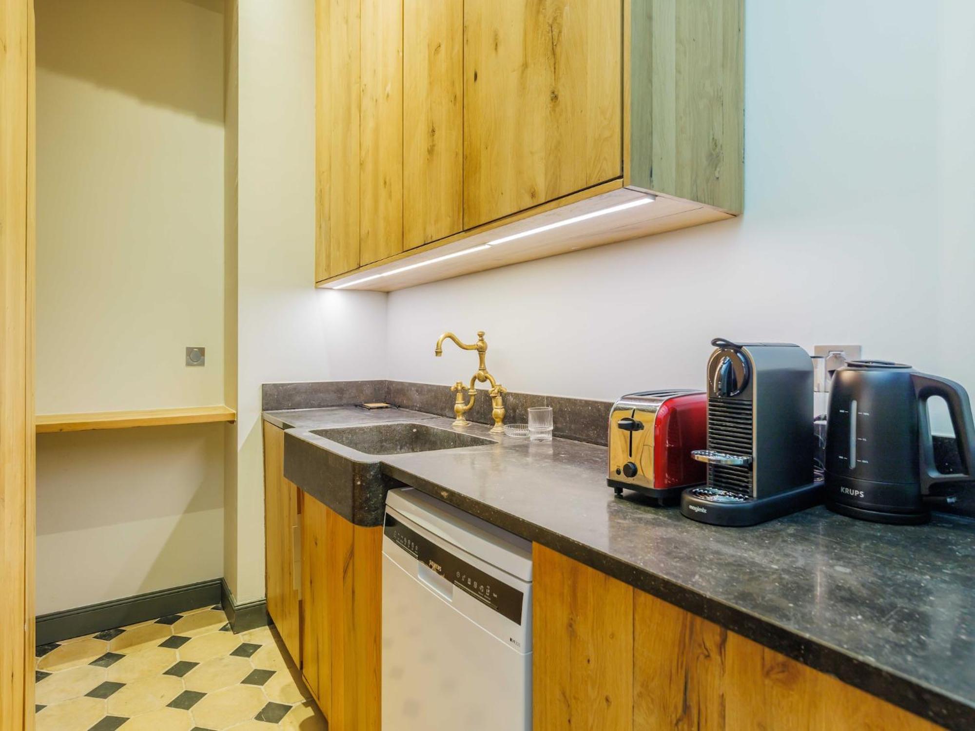 Superb Near Notre-dame Cathedral - Mobility Lease