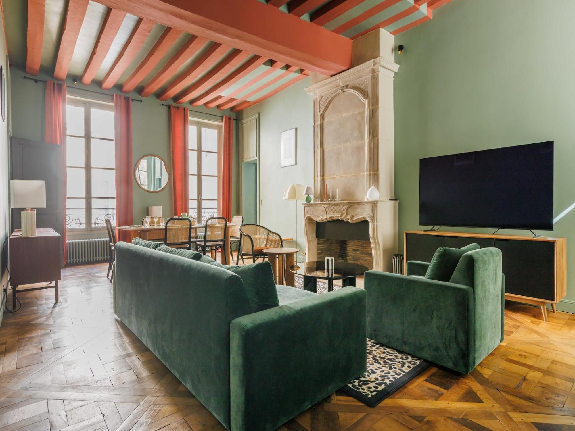 Superb Near Notre-dame Cathedral - Mobility Lease *