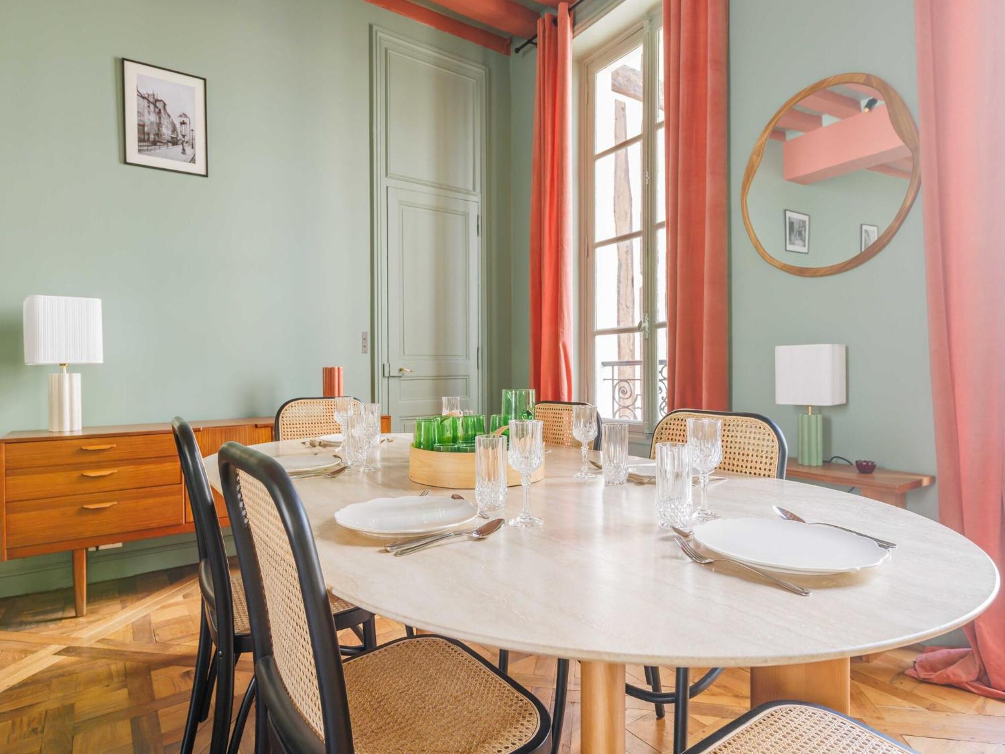 Superb Near Notre-dame Cathedral - Mobility Lease * Paris