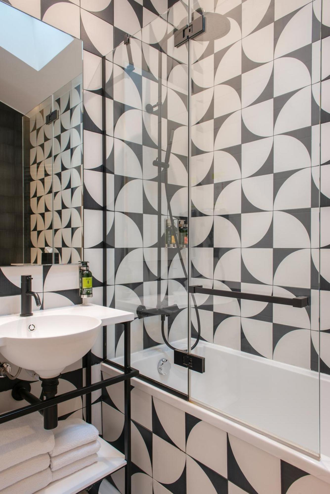 Arc Elysees 3* Paris