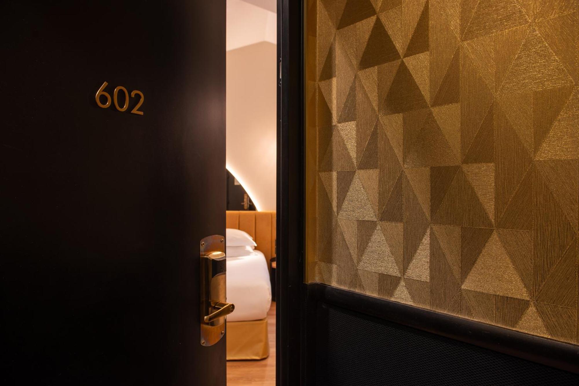 Arc Elysees Hotel Paris