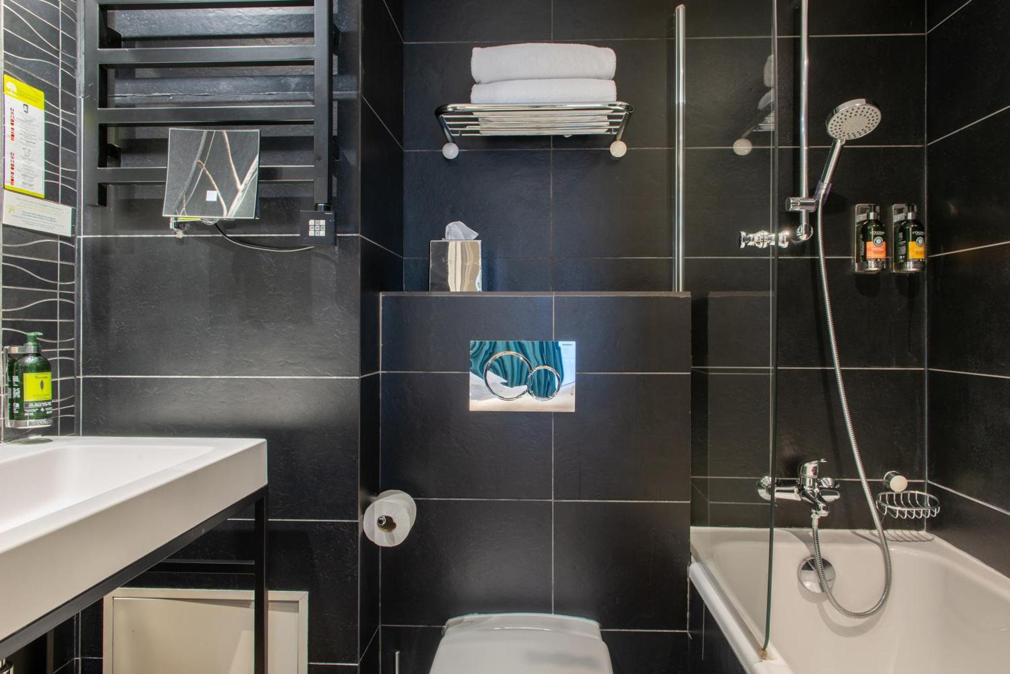 Arc Elysees 3* Paris