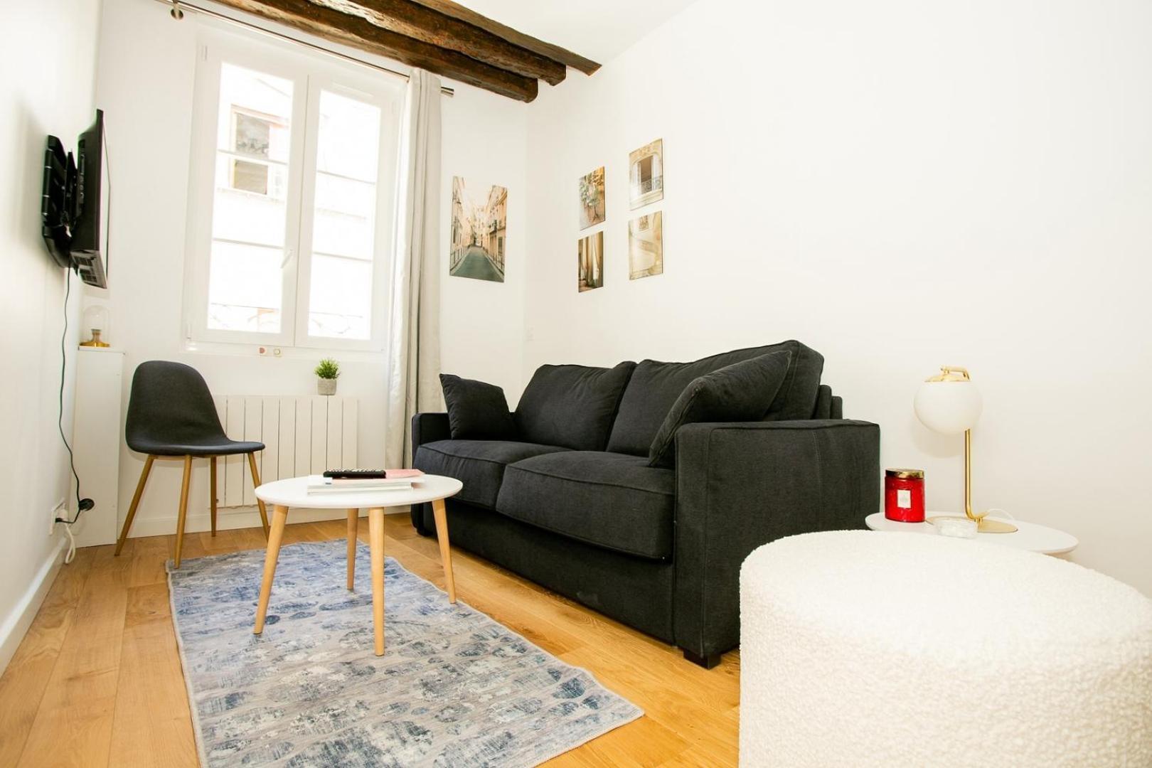 Bnbnook - Ile Saint-louis - Cozy Studio Apartment