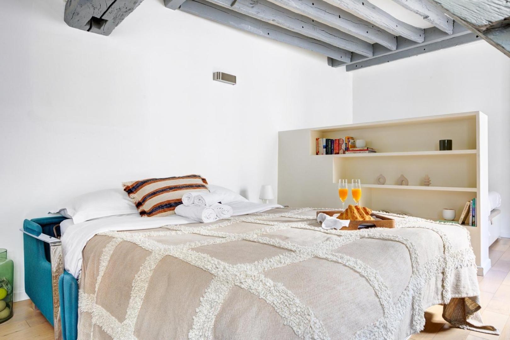 Bnbnook - Charming By Notre-dame & Pompidou Apartment Paris