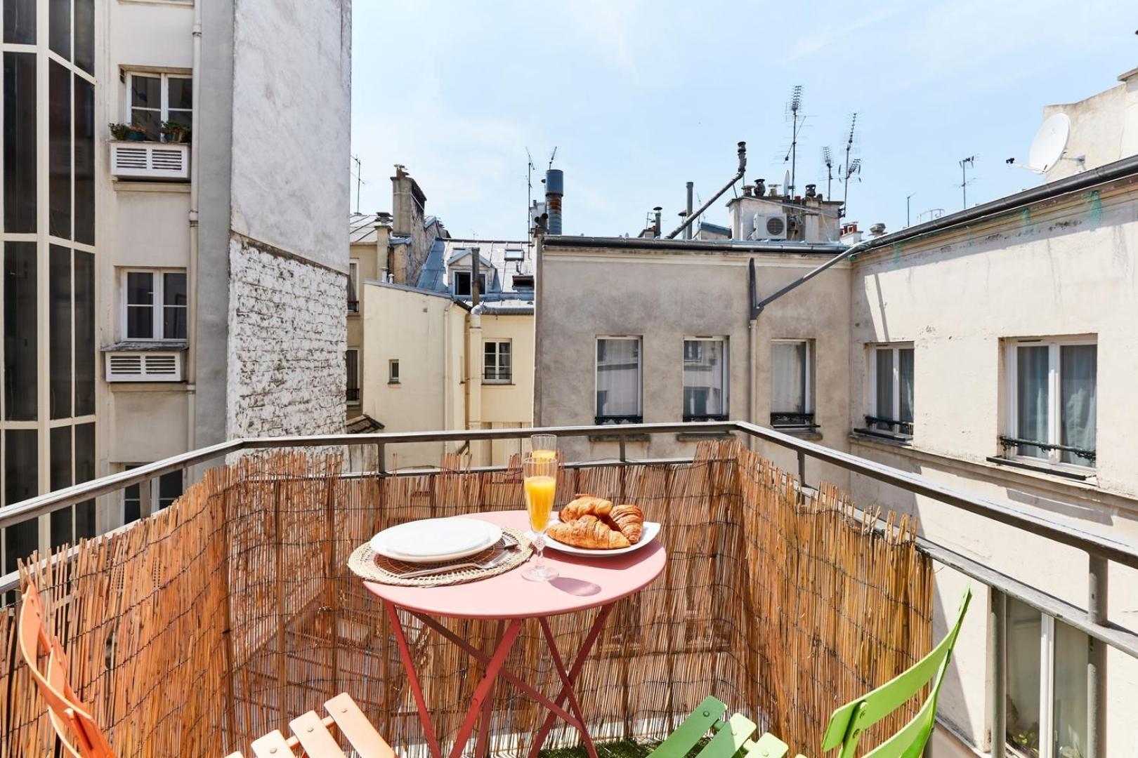 Apartment Bnbnook - Chic 1br With Balcony - Latin Quarter