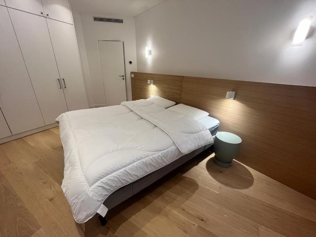 Apartment Design 6pers Pantheon Par Askmefrance Paris