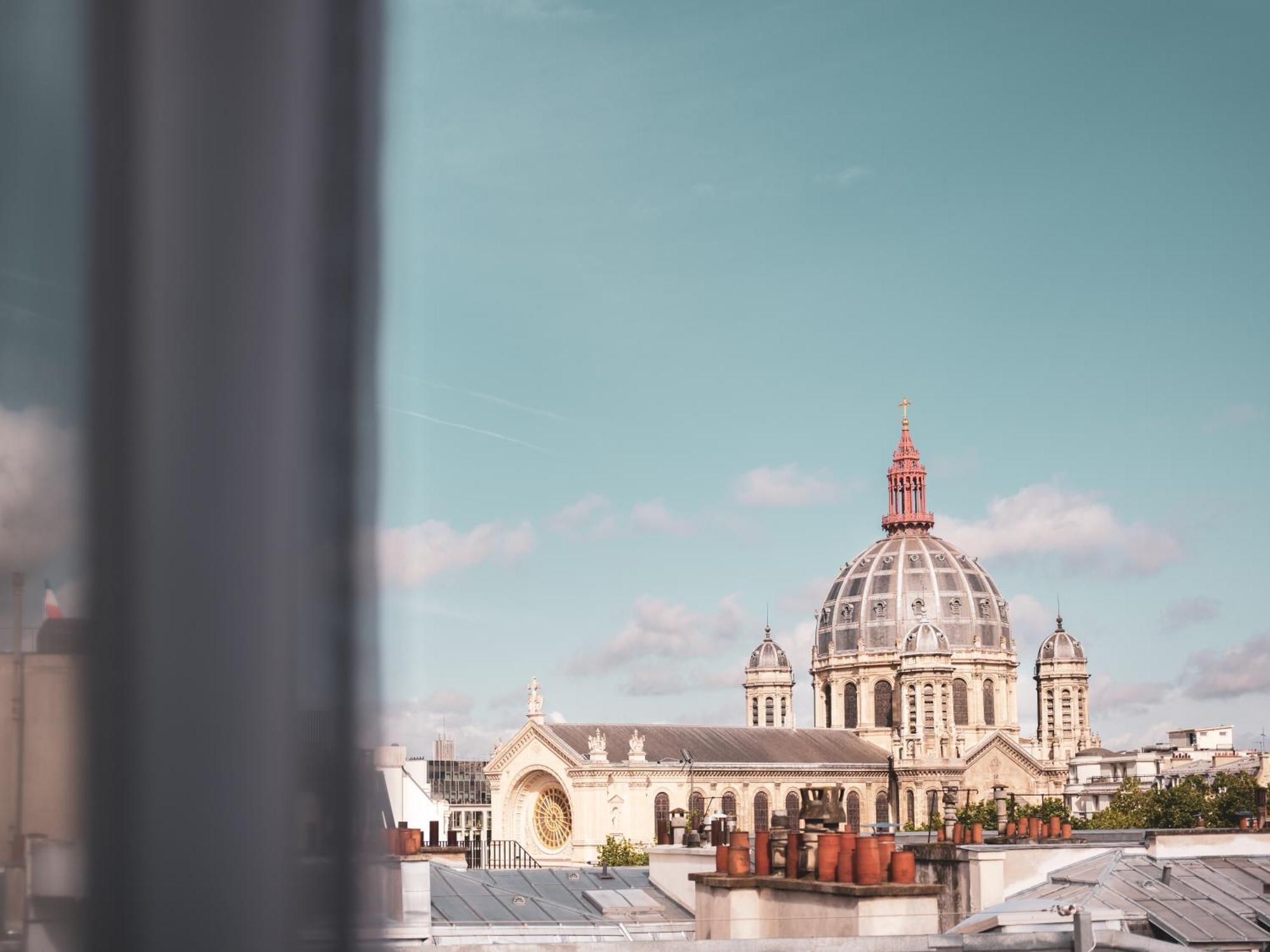 Hotel Belleval Paris