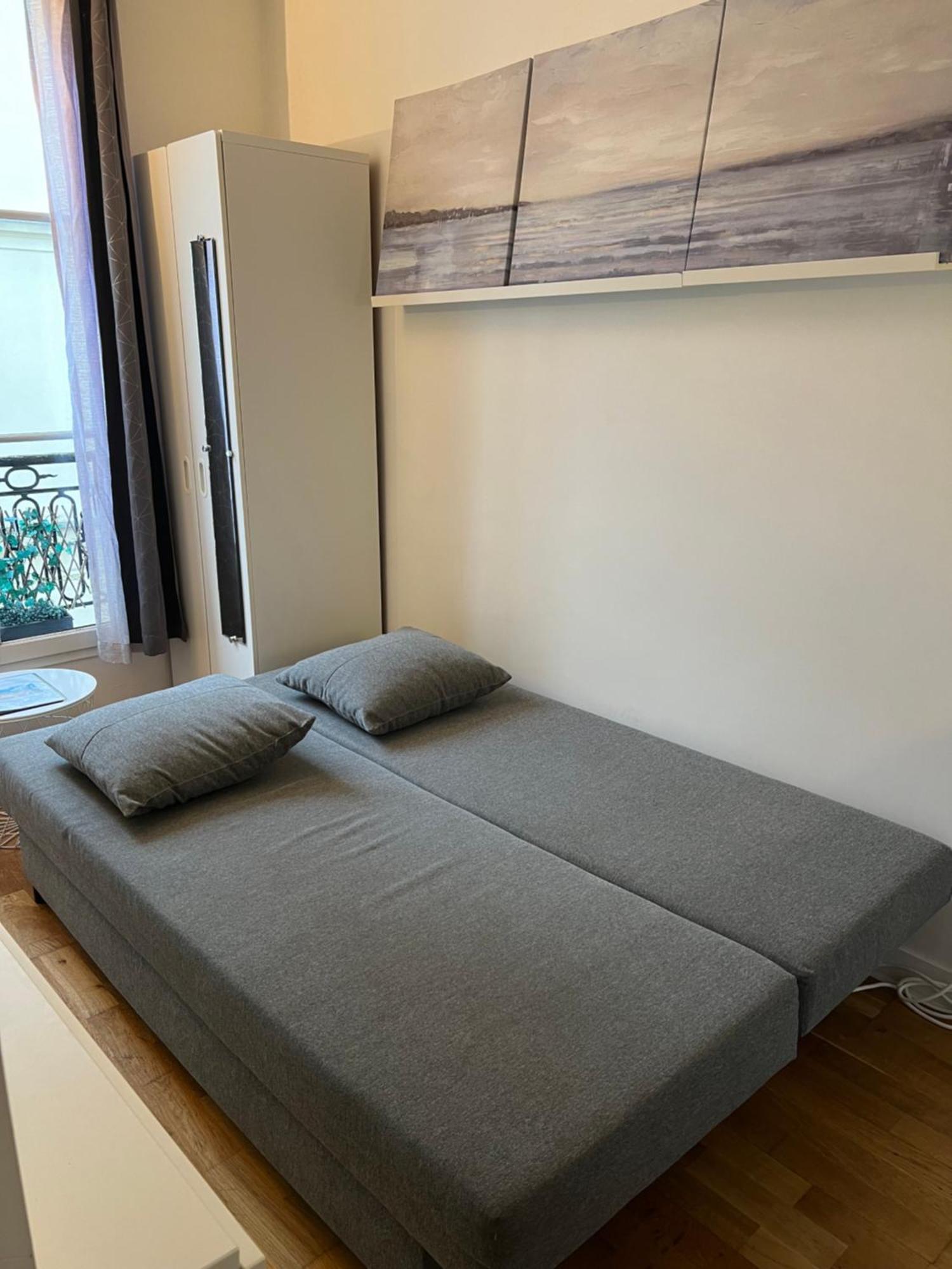 Ile Saint-louis Apartment Paris