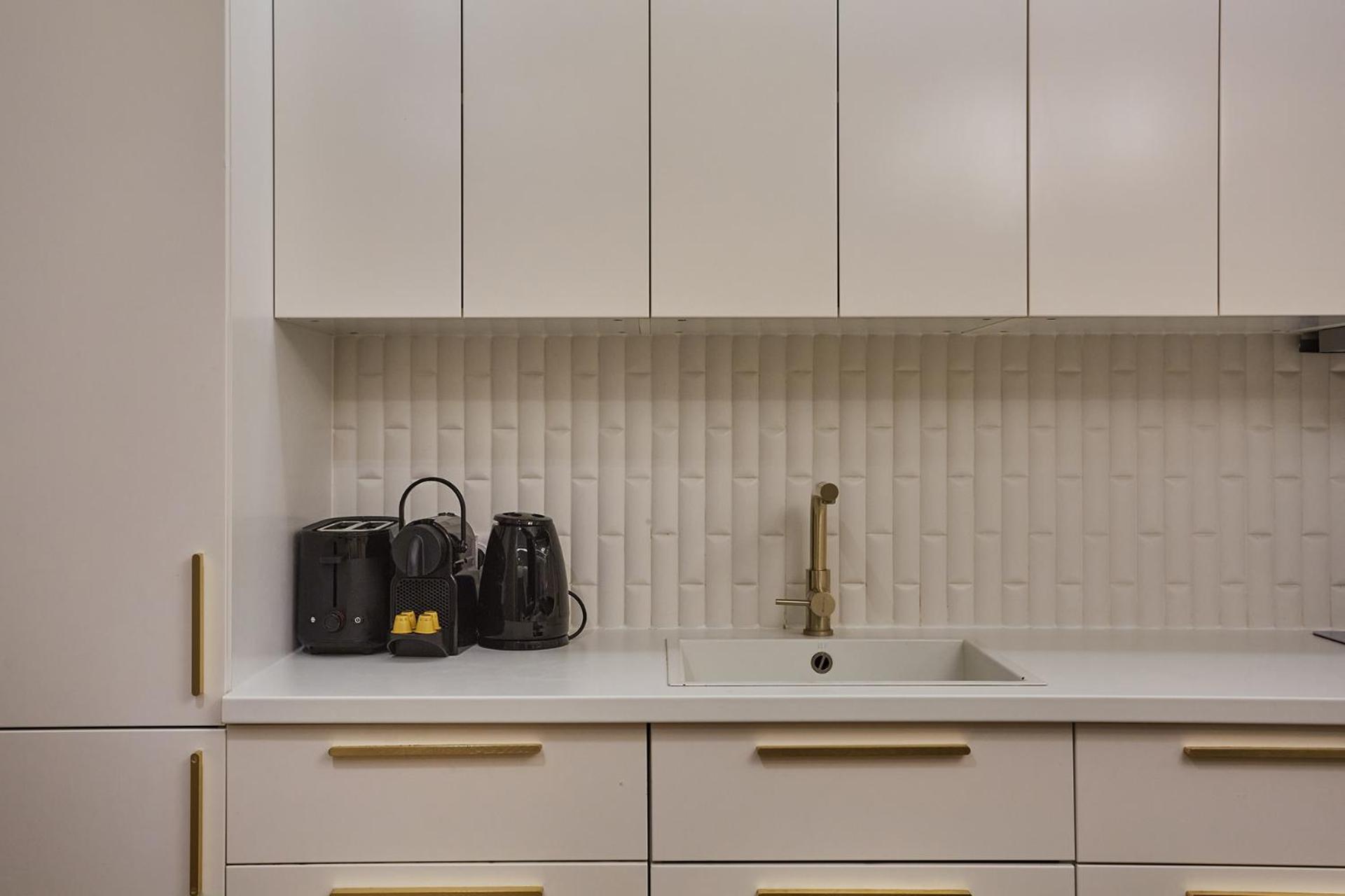Apartment In The Marais With Air-conditioned By Studioprestige