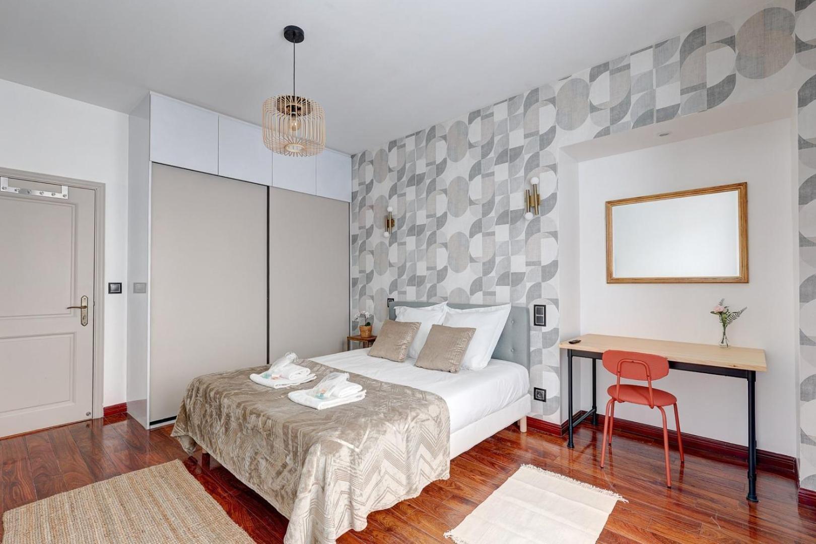 Apartment Martine Suite, Place De La Republique