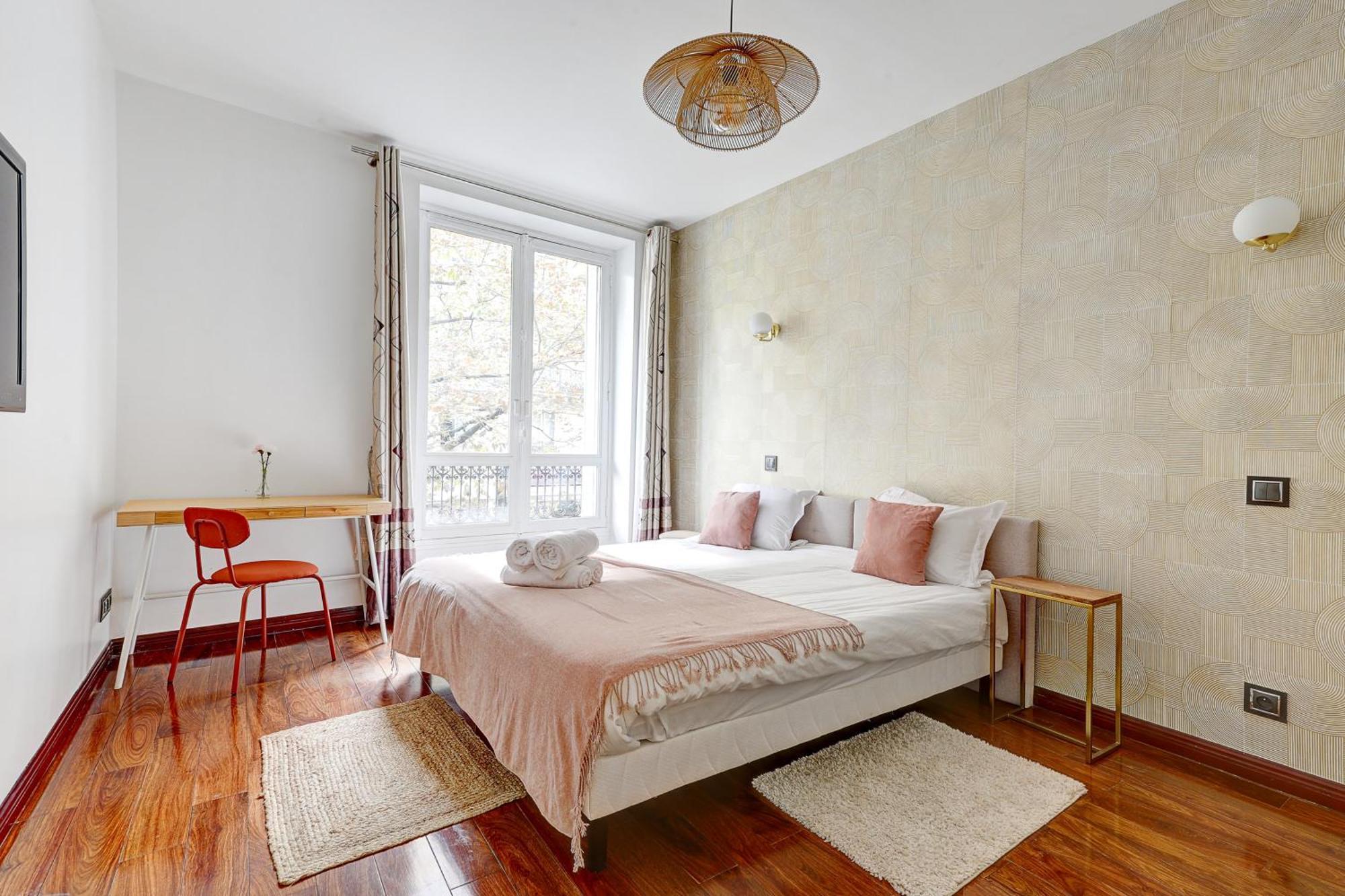 Apartment Martine Suite, Place De La Republique *