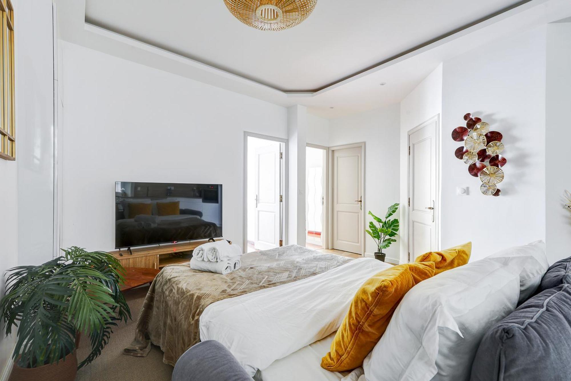 Apartment Martine Suite, Place De La Republique Paris