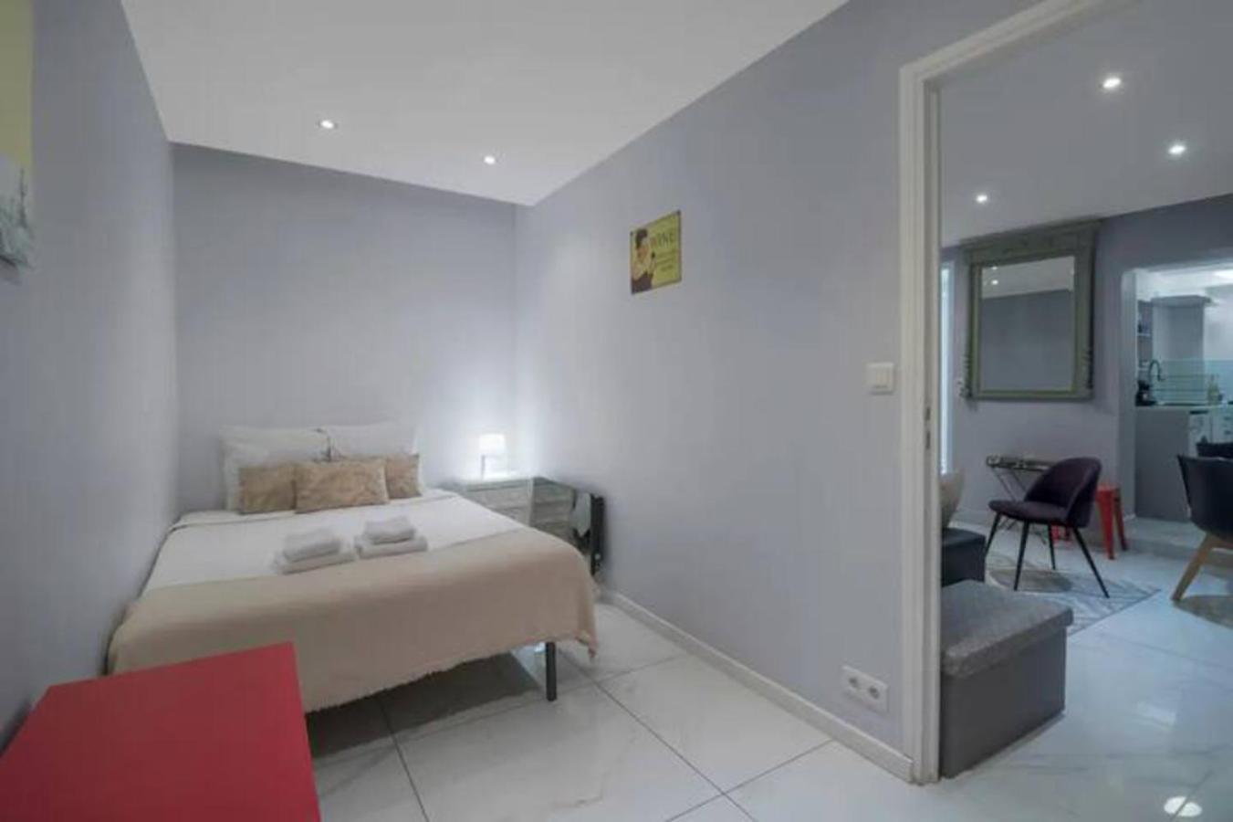 4 Pers Marais Menilmontant Apartment