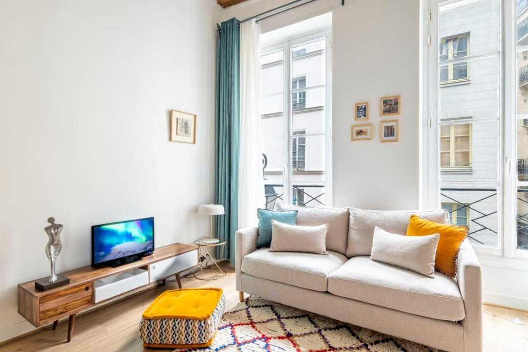 Stylish Parisian Flat In The Marais - Saint-paul *
