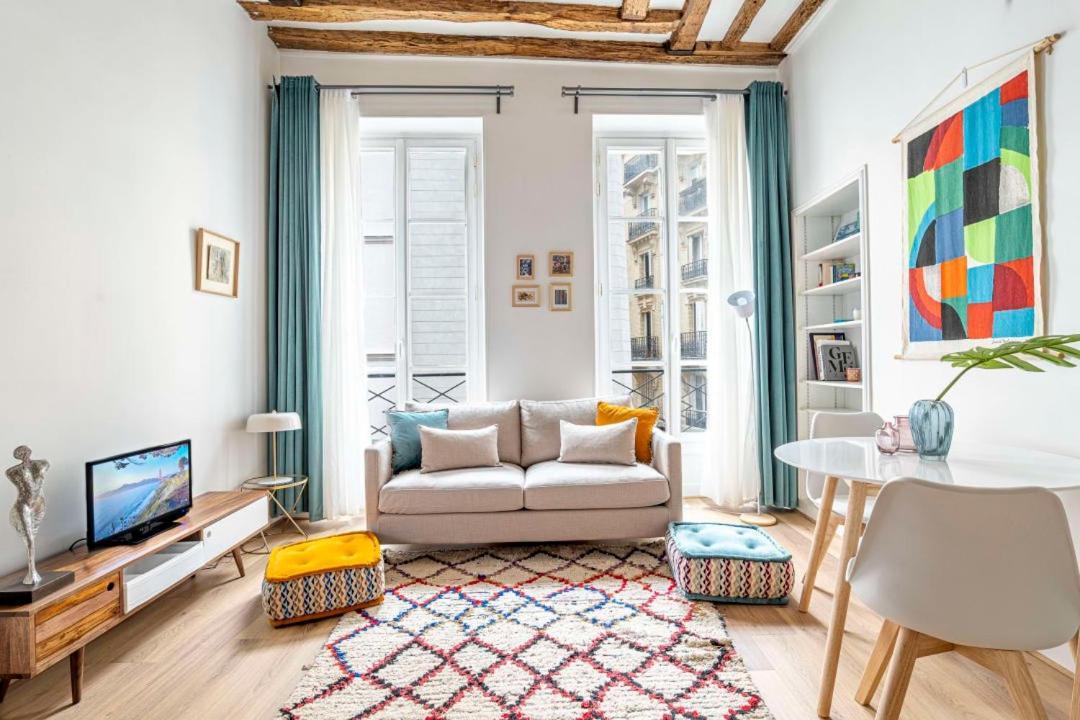 Apartment Stylish Parisian Flat In The Marais - Saint-paul *