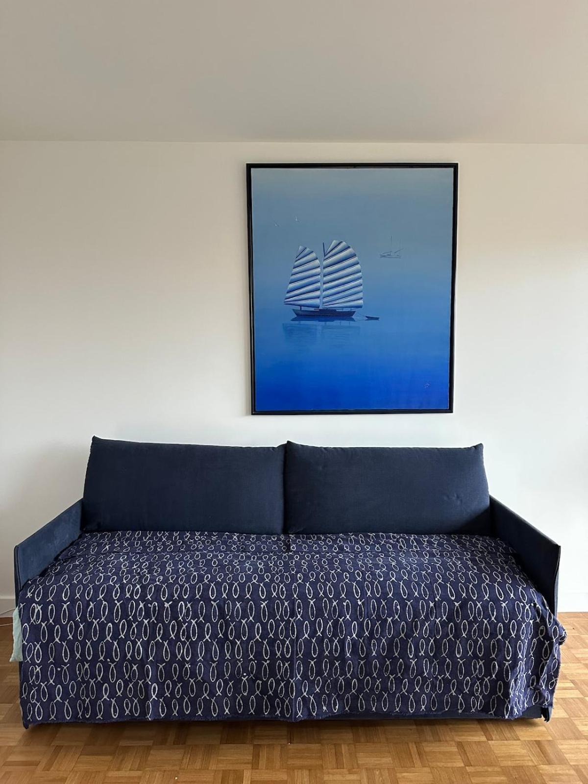 Mobility Lease- Sunny With Large Balcony, Park View At 15 Apartment *