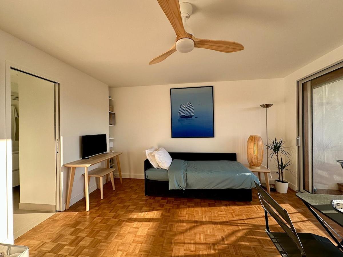 Apartment Mobility Lease- Sunny With Large Balcony, Park View At 15