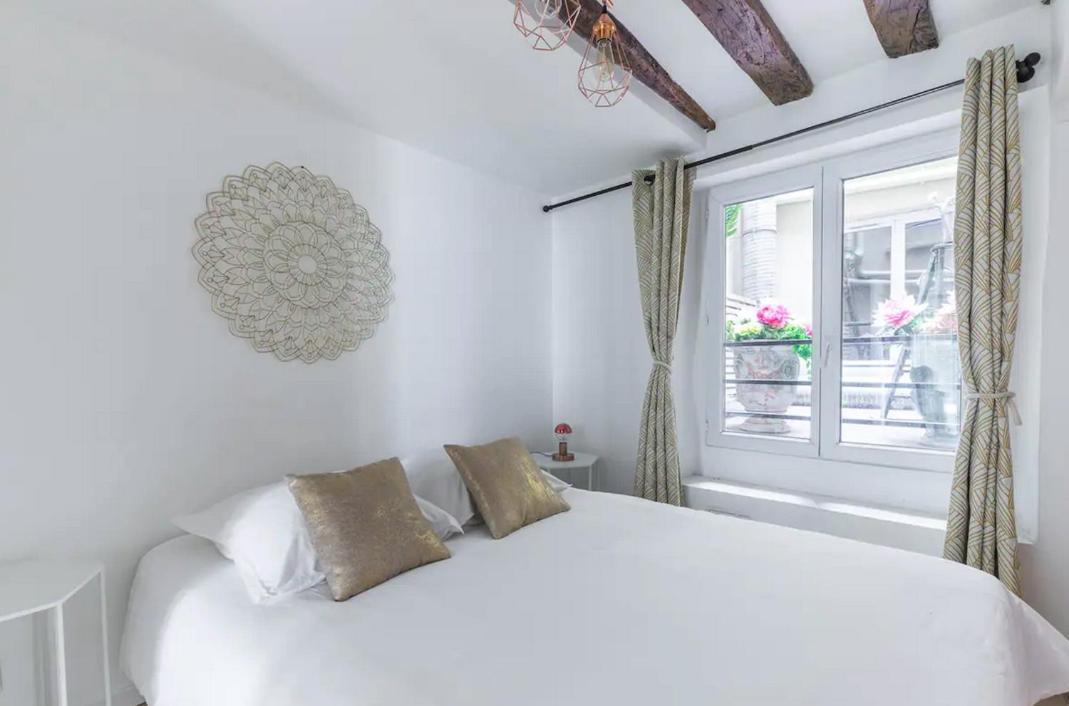 Apartment Grands Boulevards 11