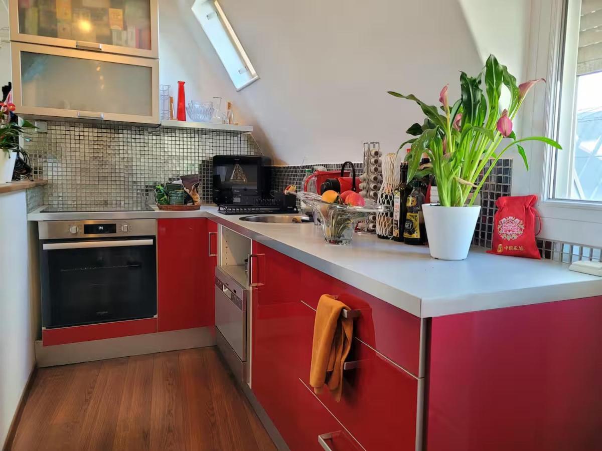 Loft Tres Calme Confort Proche Parc Des Expos De Versailles Vue Tour Eiffel Appartement Paris