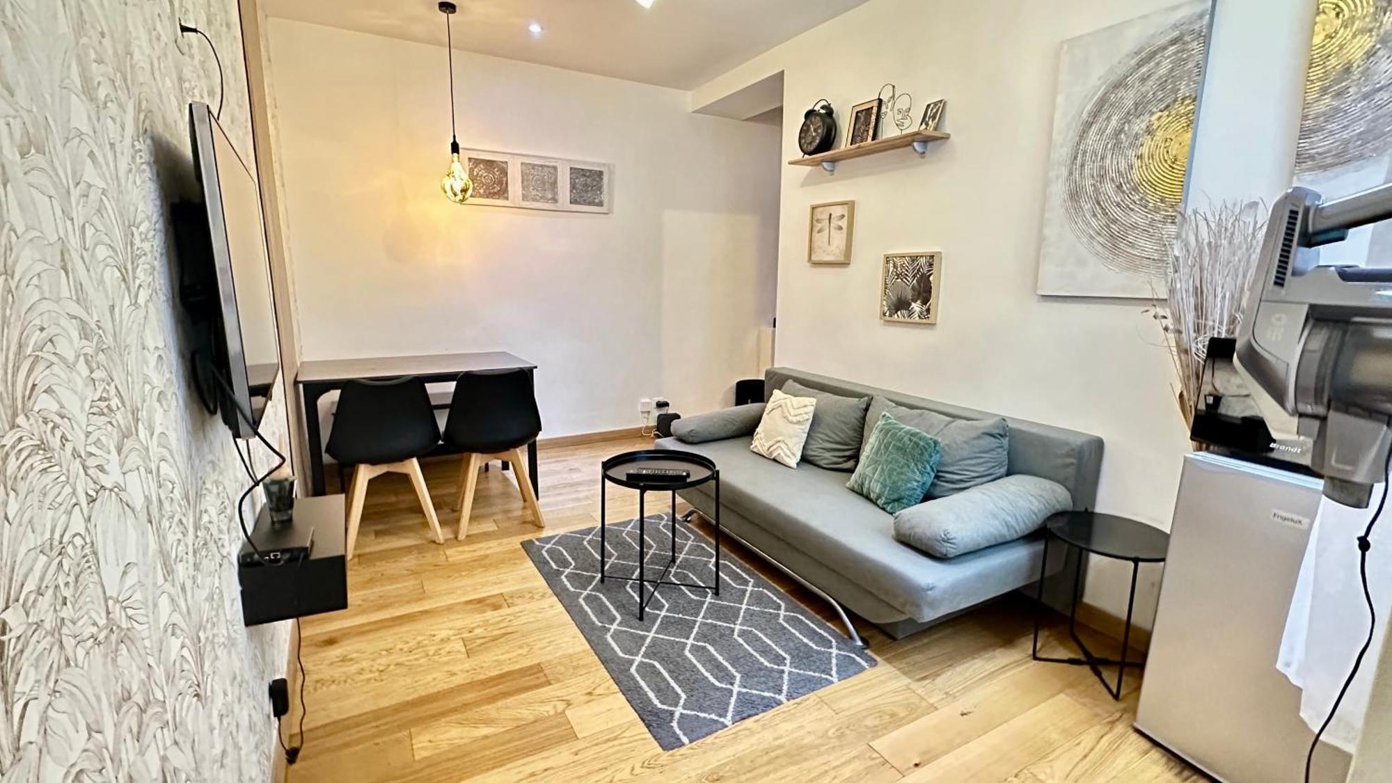 Amazing House Near To Saint Lazar And Lafayette! Apartamento