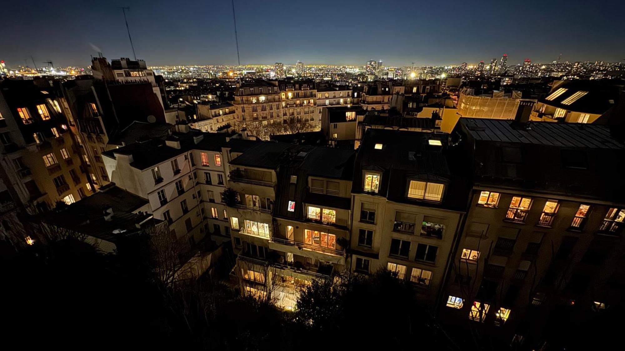 Amazing View In Montmartre, 2 Min From Sacre-coeur Appartement Paris