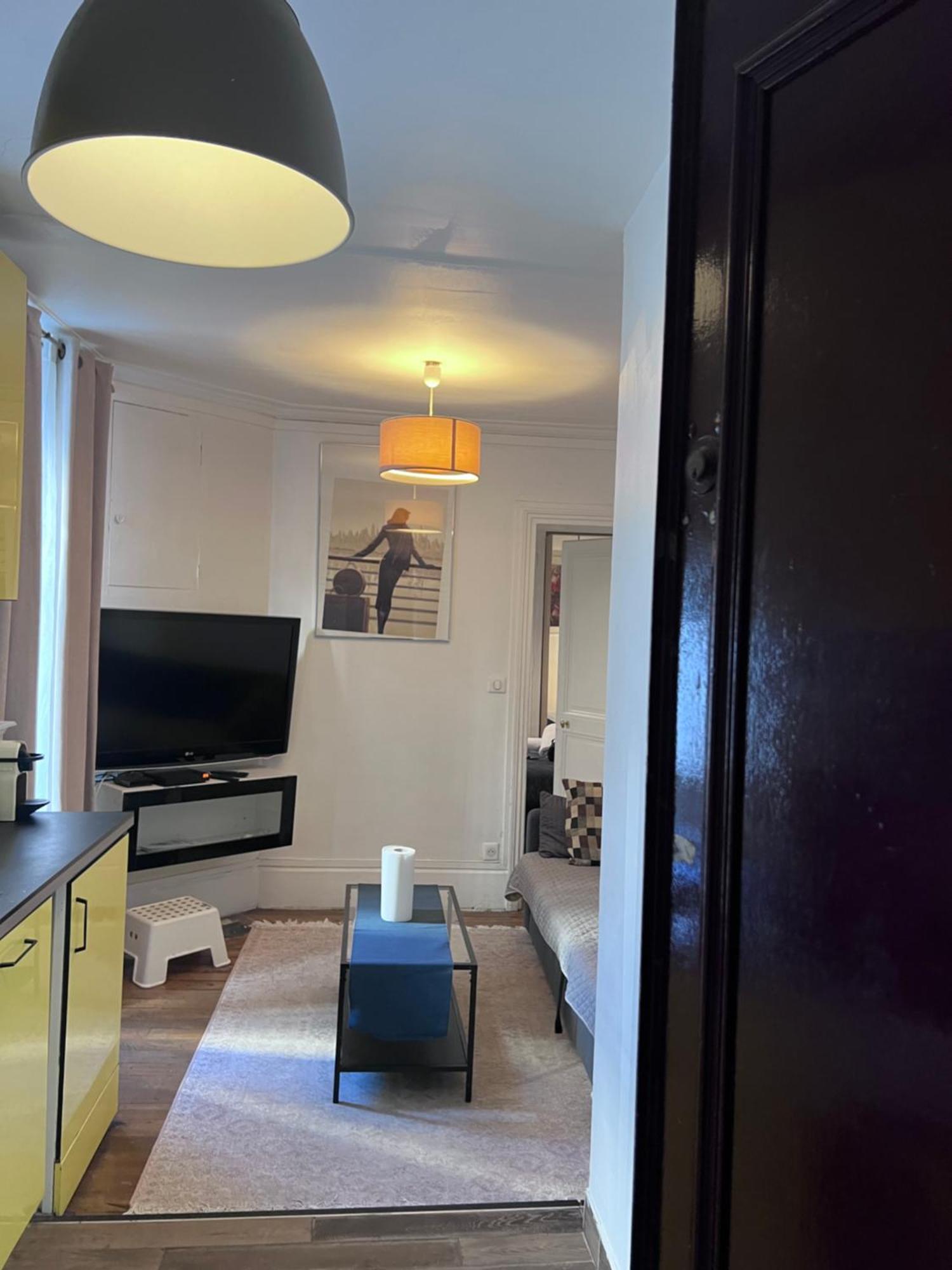 Saint-paul Apartment