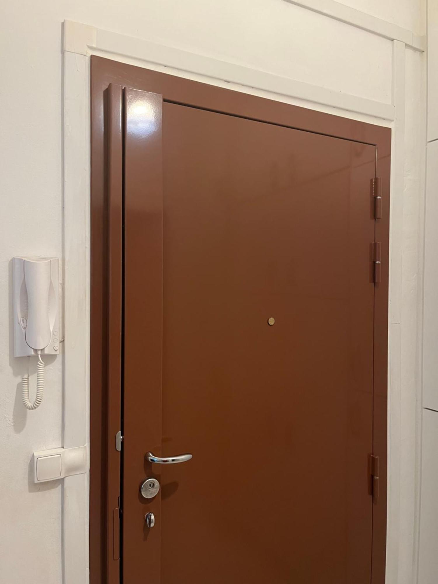 Small Cosy In Paris