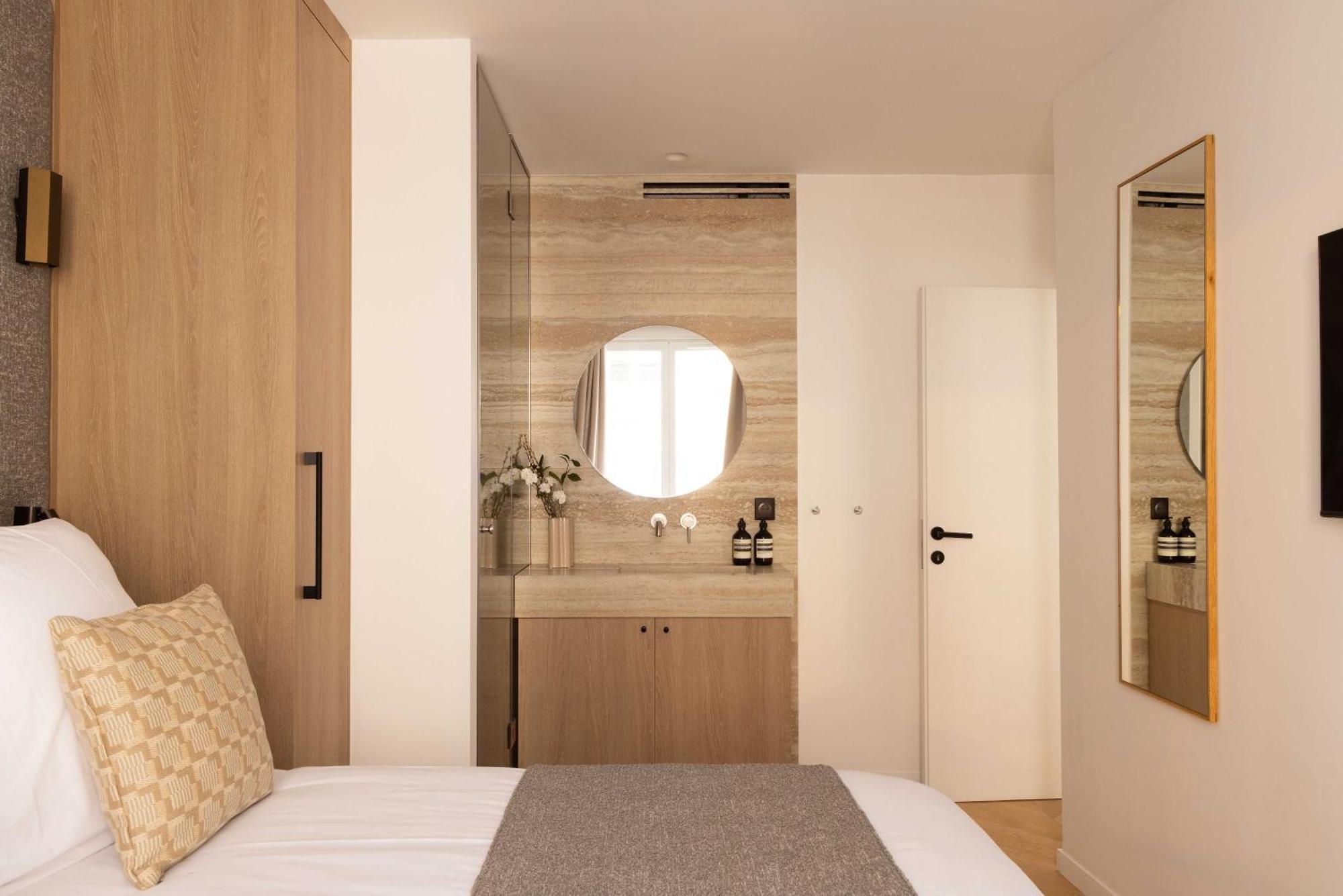 Elegant Apartment- 2br-6p- Le Marais Apartment Paris
