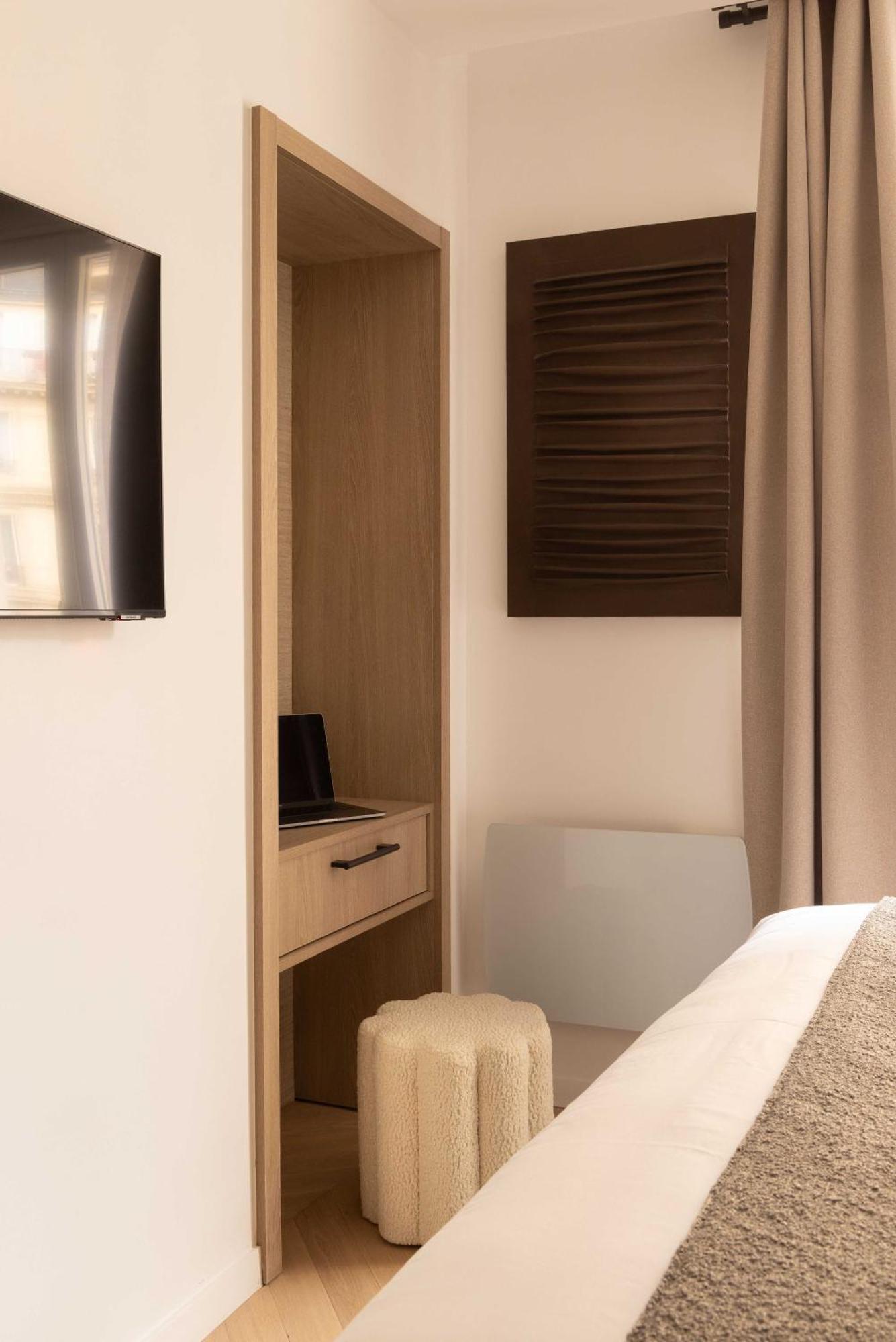 Elegant Apartment- 2br-6p- Le Marais * Paris