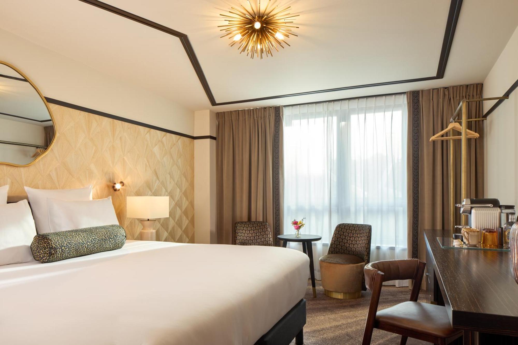 Maison Cassandre 4* Paris