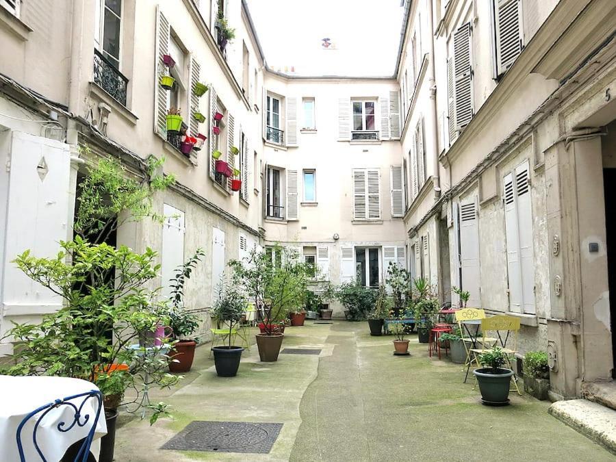 Apartment Montmartre Del Sarte Cosy Citycosy Paris