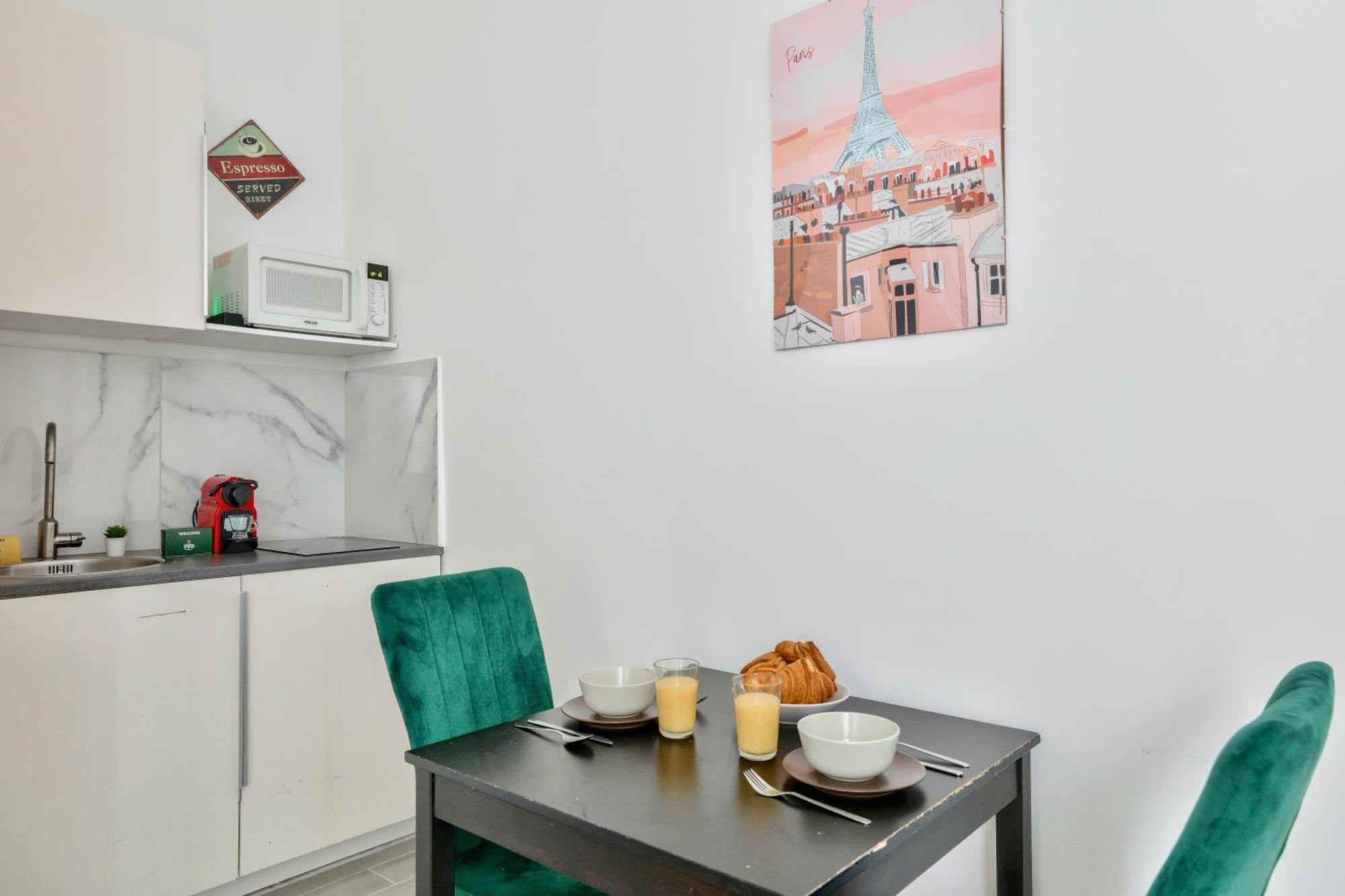 New & Design In The Heart Of Le Marais