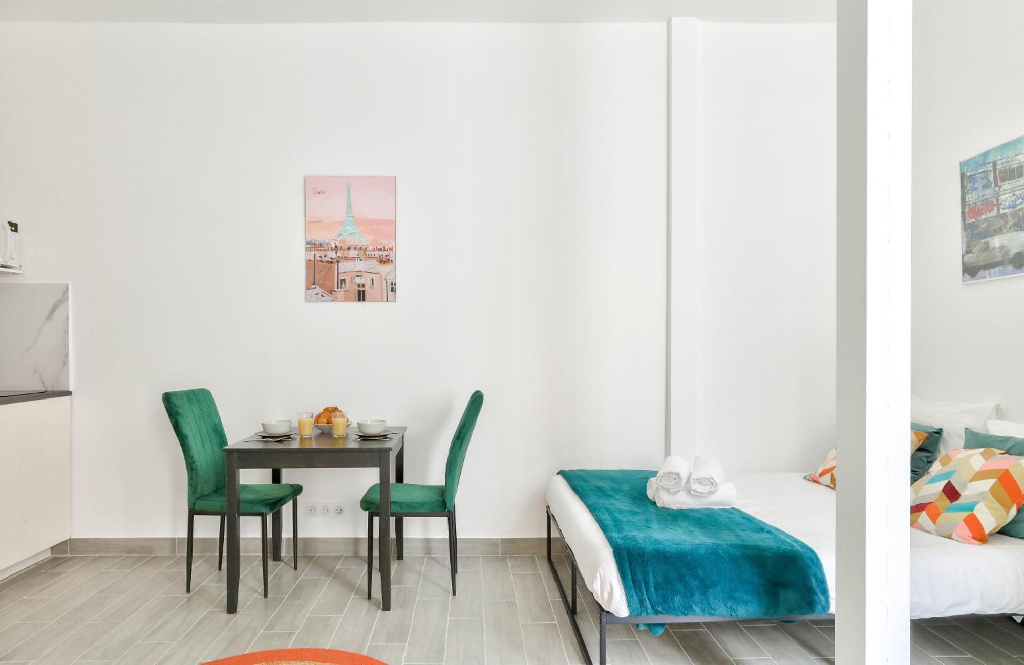 New & Design In The Heart Of Le Marais * Paris