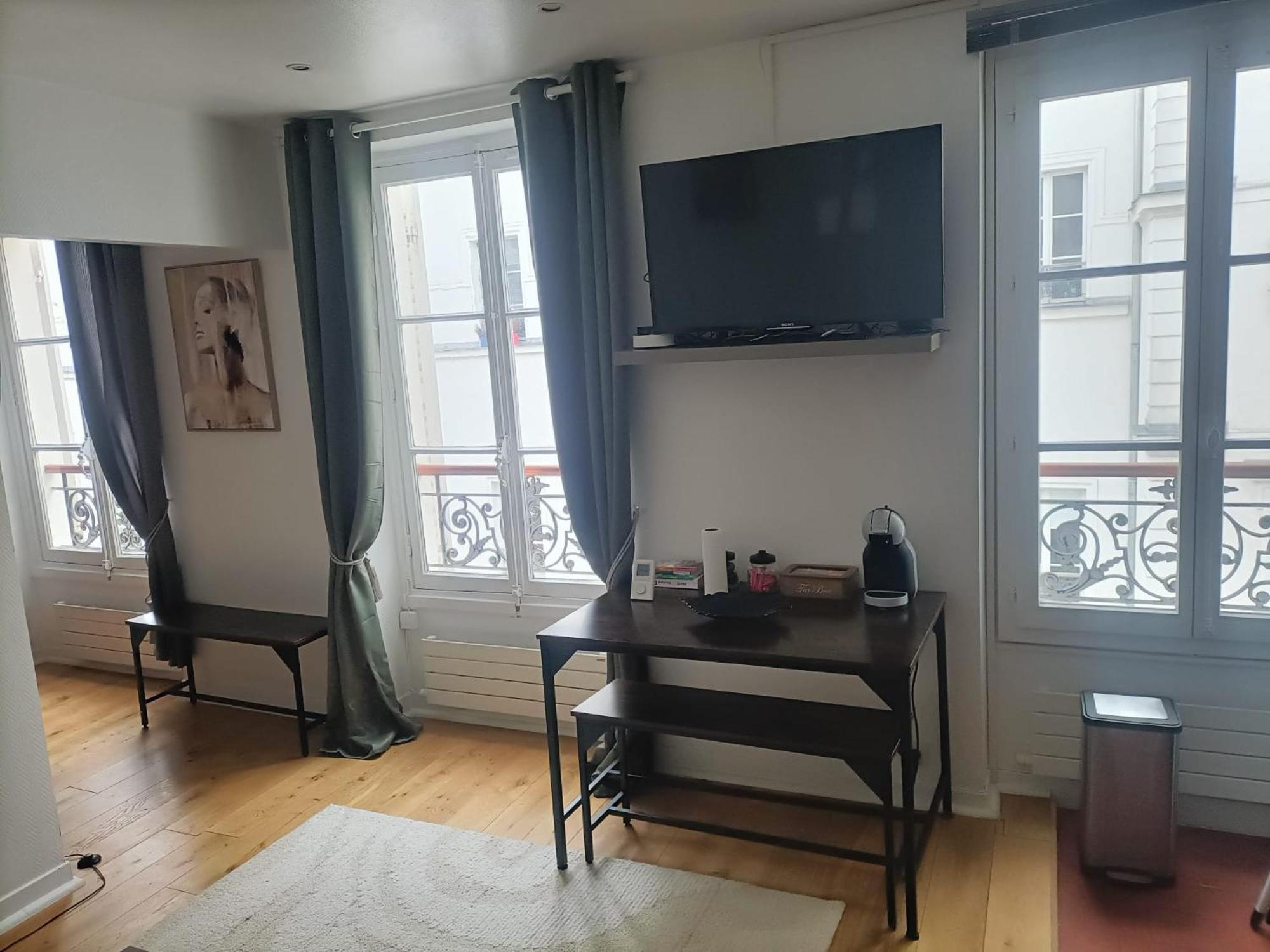 Fabulous F2 Champs-elysees Appartement