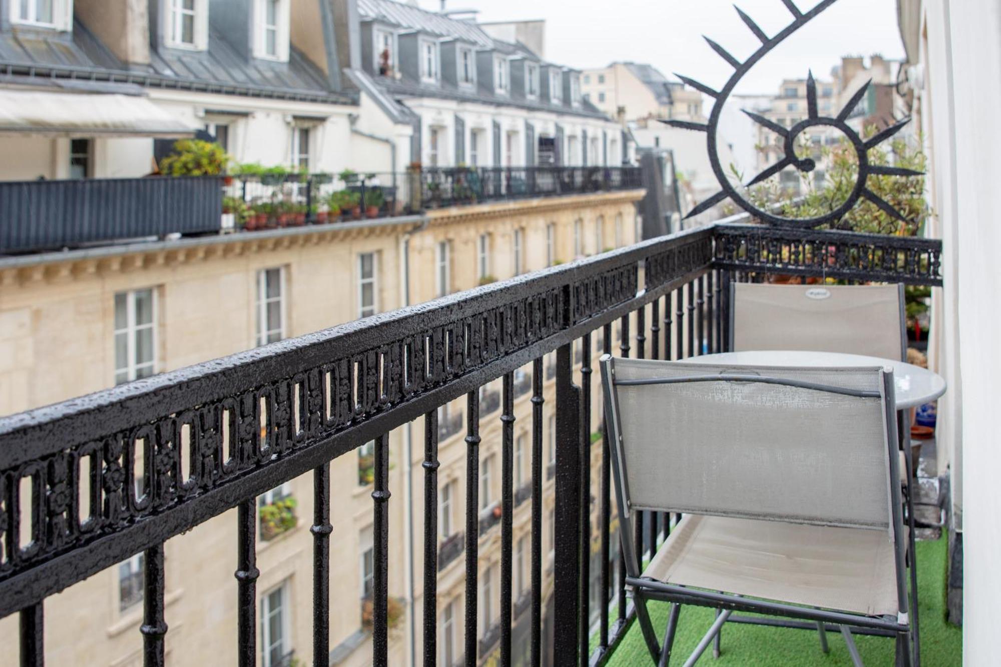 Heart Of Paris, Montorgueil, Charming Duplex Apartment *