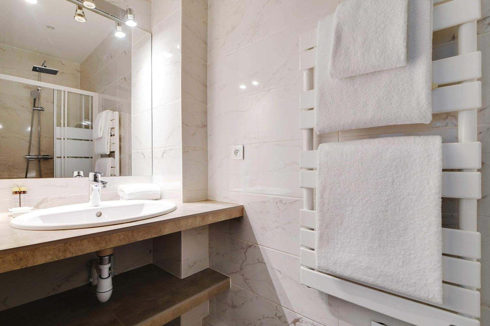 Amazing - 2br 6p - Bastille Apartment