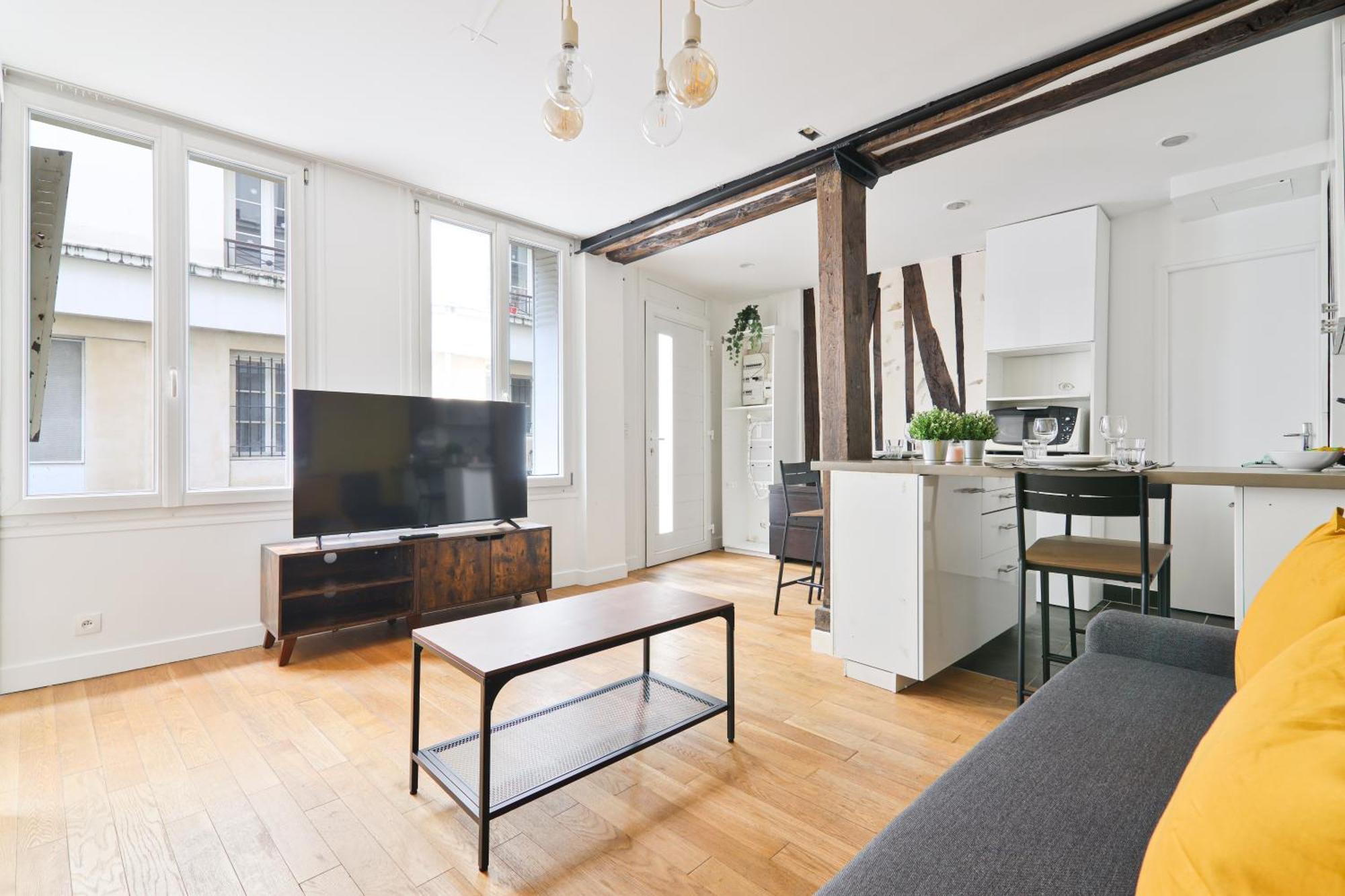Apartment Superb Quartier Republique Free Netflix Paris