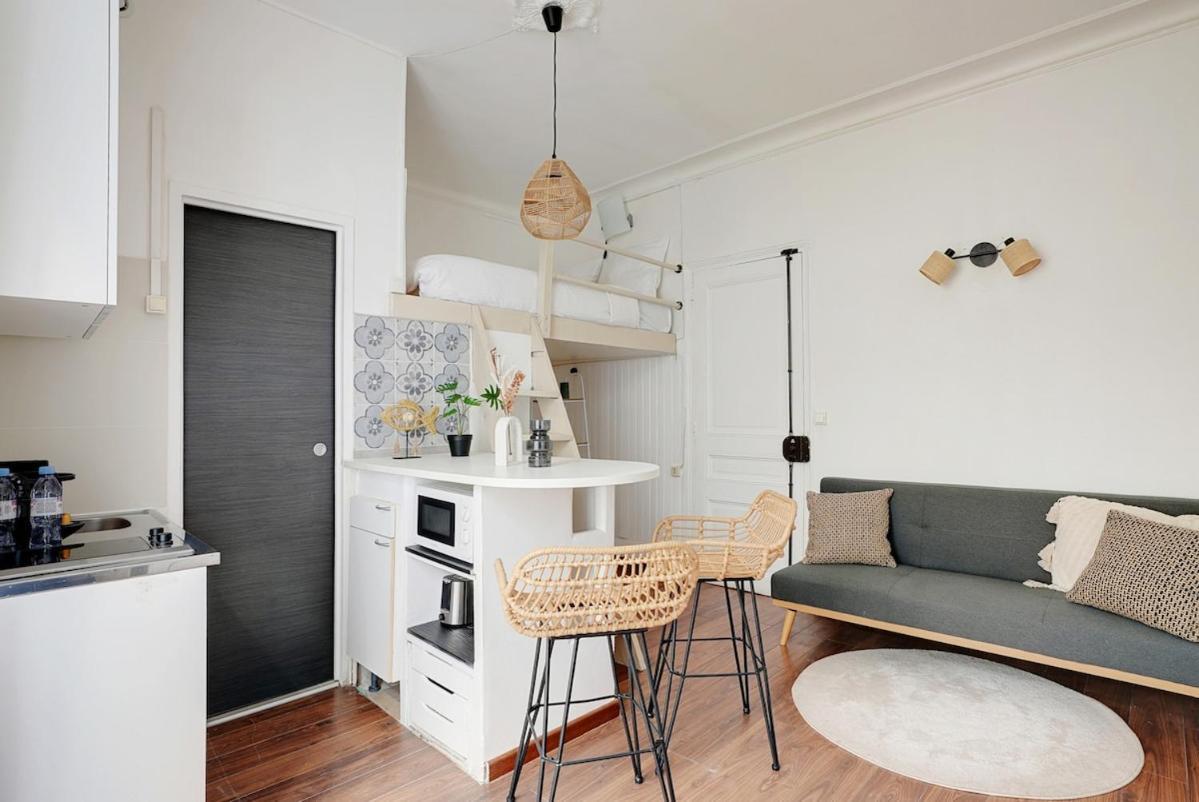Charming Flat With Terrace In Batignolles - *