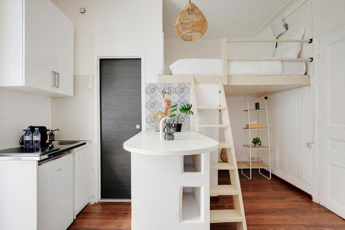 Charming Flat With Terrace In Batignolles - Apartment *