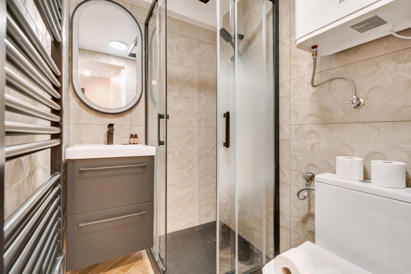 Apartment Coeur De - Grand Climatise 3 Br Paris