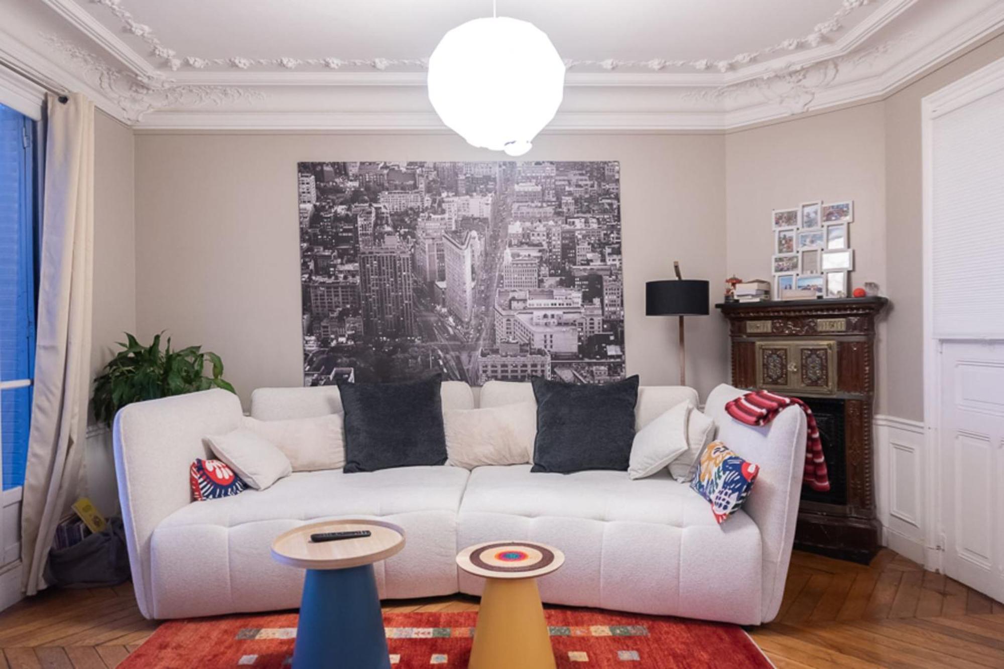 Apartment Spacious T3 With Balcony Paris