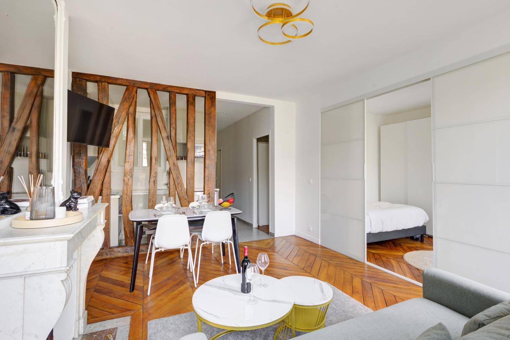 Stylish Luxury - Hyper Centre Apartment *