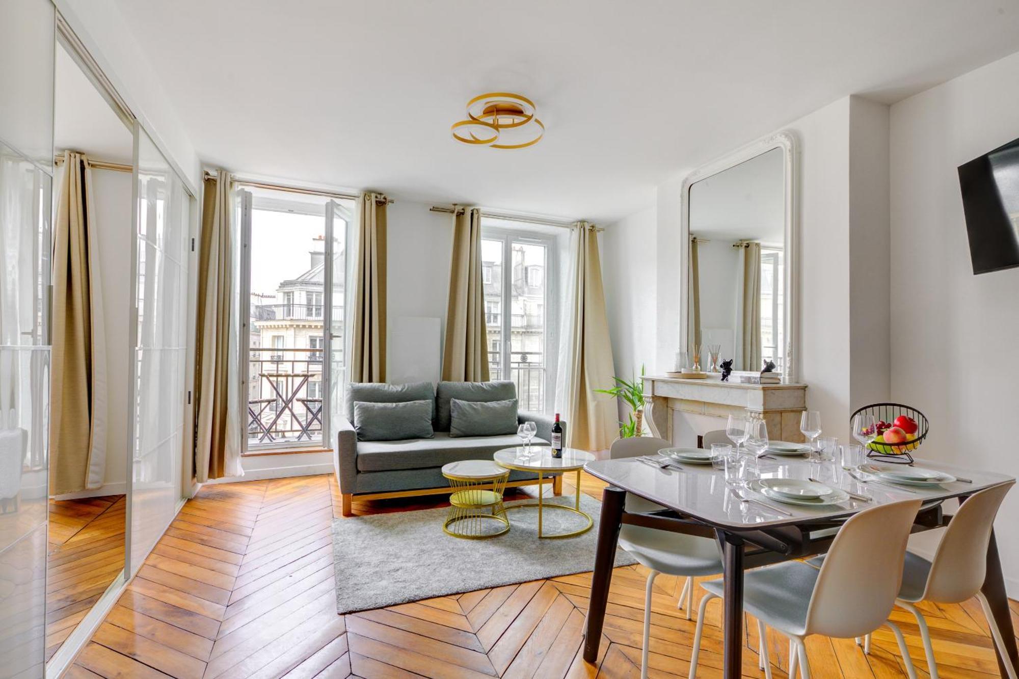 Stylish Luxury - Hyper Centre Apartment *