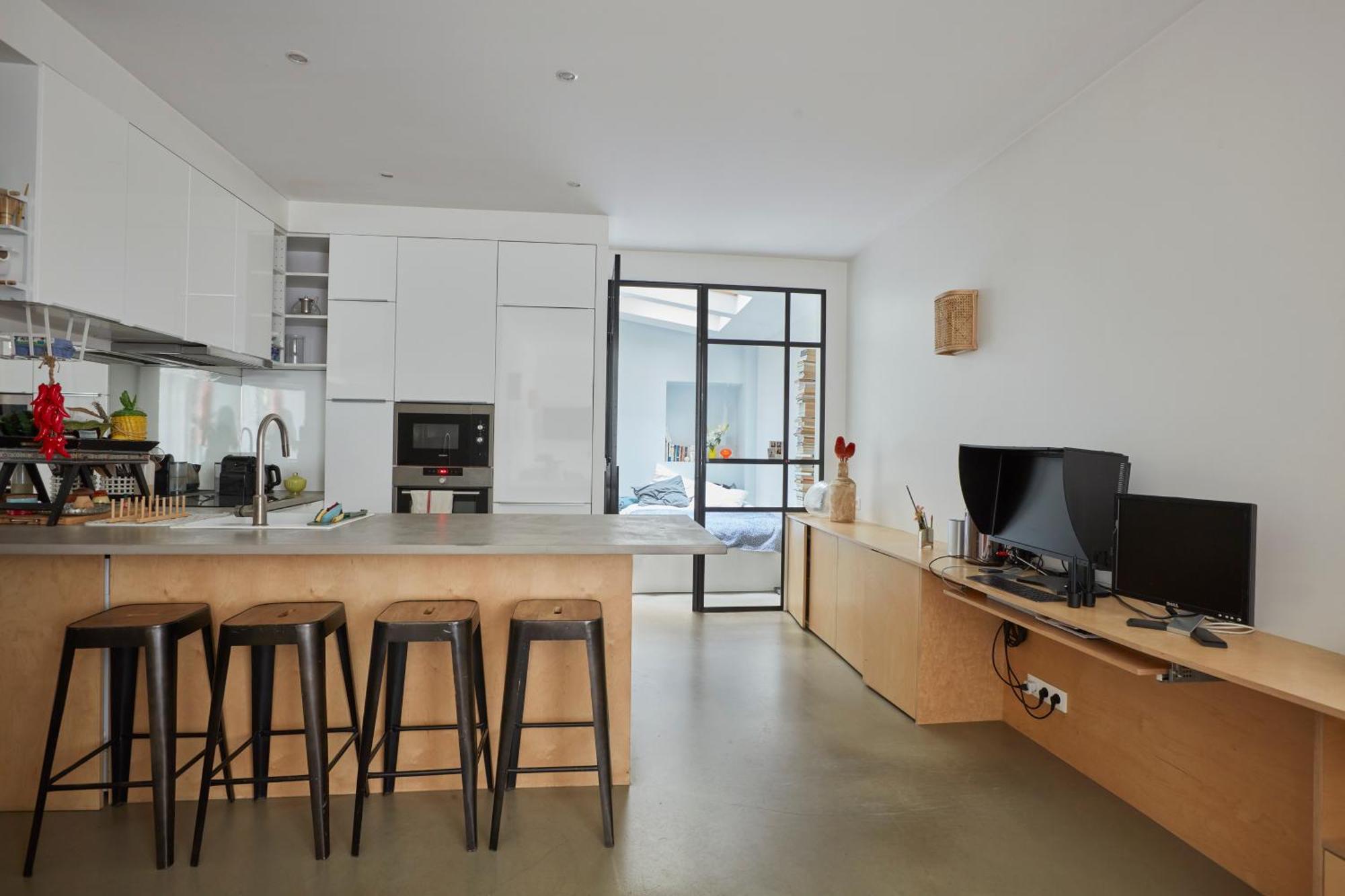 Chez Julie - Republique Apartment *