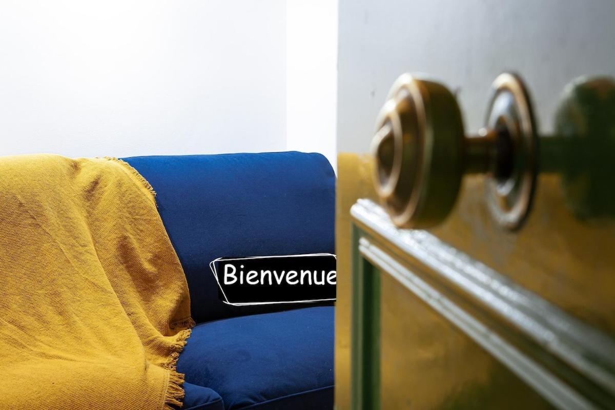 Champs Elysees - Av De Friedland Apartment